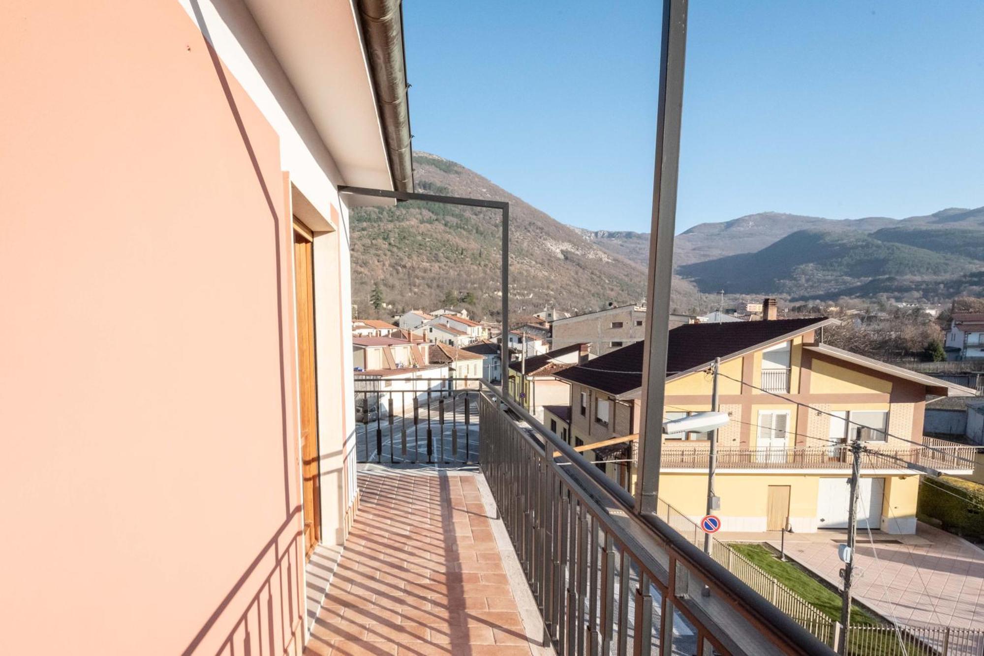 B&B Il Risveglio Del Cavaliere Gioia dei Marsi Kültér fotó